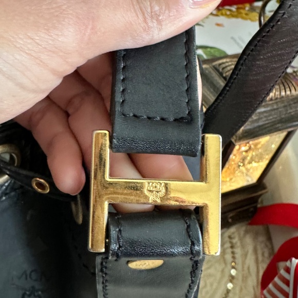 Vintage MCM Black Canvas/Leather Bucket Bag - Picture 7 of 16